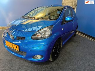 Toyota Aygo 1.0-12V Dynamic Blue Automaat Nieuwe APK