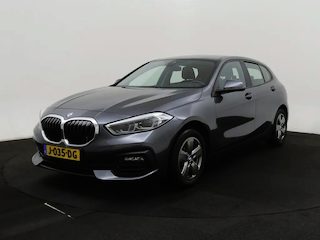 BMW 118i Executive Edition (LED, CRUISE, NAVI, GOED ONDERHOUDEN)