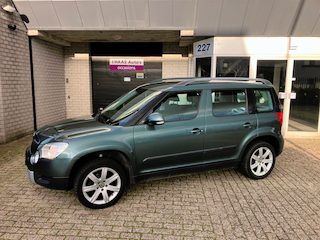 Skoda Yeti 1.2 TSI Comfort Arctic / ZOMER+WINTERSET / APK 2027 / AIRCO / TREKHAAK / HOGE INSTAP
