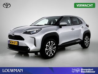 Toyota Yaris Cross 1.5 Hybrid Dynamic + | Dodehoek detectie | Stoel+stuurverwarming | Parkeersensoren voor+achter | LED Matrix | Draadloze telefoonlader | Climate Control | Cruise Control Adaptive | Apple CarPlay/Android Auto |