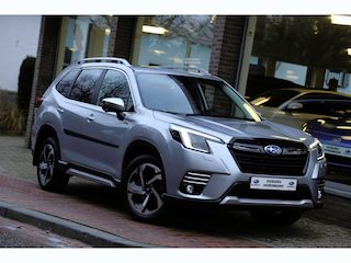 Subaru Forester 2.0i e-BOXER Premium Schuifdak Leer LED Camera ACC