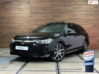 Volkswagen Passat Variant 1.5 eHybrid R-Line|Incl. fabrieksgarantie tot 2031|272PK|Pano|Matrix|H&K|Leder|HUD|Massage|Trekhaak