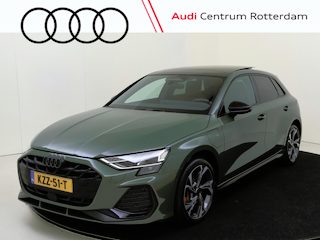 Audi A3 Sportback 1.5 e-hybrid S edition Competition | PANO | 18 inch lm velgen | Leder/Dynamica bekleding | Sonos Speakers | Elek. bedienb. achterklep | Keyless |