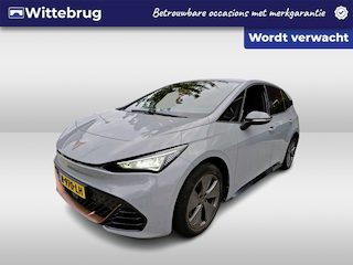Cupra Born Business 62 kWh / 95% SOH/ CAMERA/ PARK. SENSOREN/ ADAPT. CRUISE/ LED/ NAVI/ CLIMA/ 18" LMV