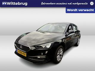 Seat Leon 1.0 TSI Reference / CRUISE/ LED/ FULL LINK/ 16" LMV