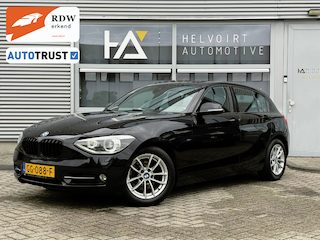 BMW 1-serie Sport Line PANO CAMERA XENON STOELVERWARMING
