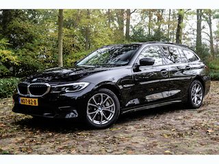 BMW 3-serie Touring 330e Business Edition Plus