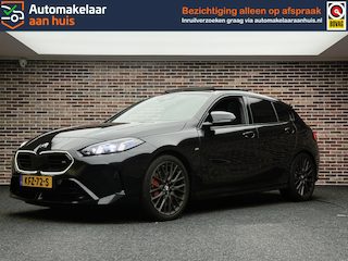 BMW M135 xDrive M Sport| Pano| head up|