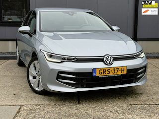 Volkswagen Golf 1.5 TSI Life Edition VOLLE ZEER NETTE AUTO ORG. NL