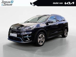 Kia Niro e-Niro ExecutiveLine 64 kWh | Camera | Keyless | Stoelventilatie | Stoel + Stuurverwarming | Schuifdak | Navi | Apple Carplay | Android Auto | Lichtmetalen Velgen |