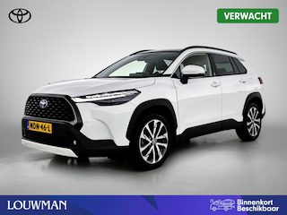 Toyota Corolla Cross Hybrid 200 Style Panoramadak | Stuur+Stoelverwarming | Dodehoek detectie | Parkeersensoren voor+achter | Elektrische achterklep | Draadloze telefoonlader | Navigatie | Apple CarPlay/Android Auto |