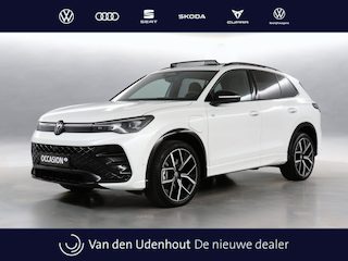 Volkswagen Tiguan 1.5 eHybrid 204pk R-Line Edition DSG / Panoramadak / 360 Camera / Trekhaak wegklapbaar / Demonstratieauto
