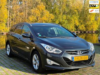 Hyundai i40 Wagon 1.6 GDI Blue Business Edition1e eigenaar keyless entry&go elektrische ramen airco cruise control achteruitrijcam