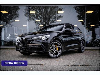 Alfa Romeo Stelvio 2.0 T AWD Veloce Ti (280pk) ** Panodak ** Leder ** Trekhaak ** Harman/Kardon