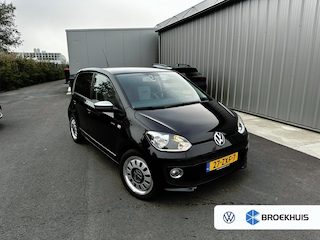 Volkswagen Up 1.0 high BlueMotion l Uniek slechts 21 dkm!! l Black Style l Navigatie l Prachtige Velgen l Elekt. Ramen en spiegels l