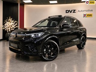 Volkswagen Tiguan 1.5 eHybrid R-Line Edition | Pano | Surround view | Black pack | H/K Sound | Trekhaak | BTW