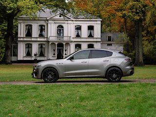 Maserati Levante 3.0 V6 S AWD GranSport | Facelift | Bowers & Wilkins | Pano-dak | Luchtvering