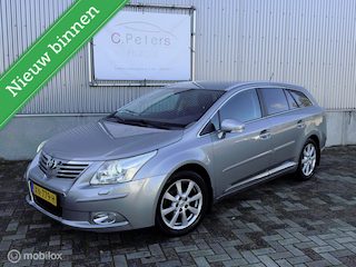Toyota Avensis 1.8 VVTi Business 2011 / Climate / Xenon / Cruisecontrol / Keyless entry / 4seizoensbanden / NAP