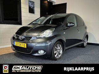 Toyota Aygo 1.0-12V DYN. NAV.l AUTOMAAT l UNIEK l NAVI l LMV l