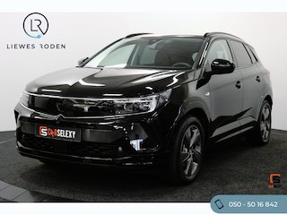 Opel Grandland 1.6 Turbo Hybrid 4x4 GSe (Automaat)
