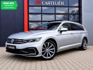 Volkswagen Passat Variant 1.4 TSI PHEV GTE 218PK | Dynaudio! | Pano | Trekhaak | Digital Dash | Matrix IQ Led | Adaprive ACC | Keyless | Stoelverwarming Voor & Achter | Stuurwielverwarming | Massage | Carplay - Android Auto | Camera | Dodehoek Detectie