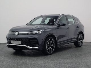 Volkswagen Tiguan 1.5 eHybrid R-Line NEW | PANO | 360° | HUD | ADAPTIVE | STOELMASSAGE | STOEL- EN STUURVERW. | TREKHAAK