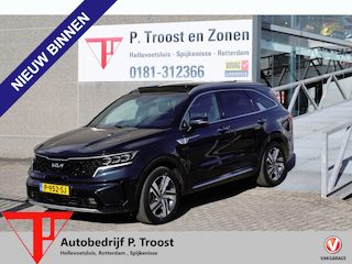 Kia Sorento 1.6 T-GDI Hybrid 2WD ExecutiveLine 7p. Orig. NL/Panoramadak/Apple carplay/360 graden camera/Stoelverwarming voor en achter/Stoelventilatie/Bose audio/Adaptieve cruise control/Lane assist