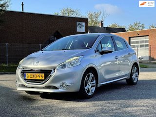 Peugeot 208 1.2 VTi Allure 5DR*Navigatie*Cruise*Distributieriem vervangen*Cruise*Trekhaak*Clima*LM velgen*
