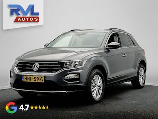 Volkswagen T-Roc 1.5 TSI Style Business | Carplay | Adaptieve cruise control | Navigatie | Climate control |