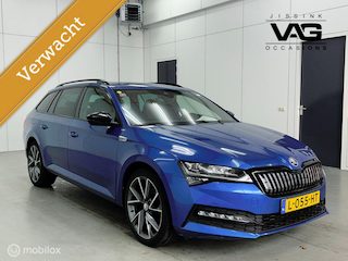 Skoda Superb Combi 1.4 TSI iV Sportline Trekhaak LED Camera PDC