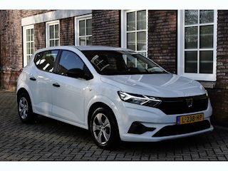 Dacia Sandero Grib Automotive B.V. – Klein in schaal, groot in service! Welkom bij Grib Automotive B.V. uit Sassenheim! Bij ons draait alles om persoonlijk contact, vertrouwen en tevreden klanten. Wij zijn een kleinschalig autobedrijf met een grote passie voor au