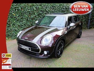 Mini Clubman 1.5 Cooper Chili Business F54 met Pano.dak, Apple Carplay, DAB, LED en 17"