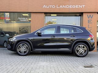 Mercedes-Benz GLA 200 Business Solution Luxury