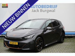 Cupra Born Performance One 62 kWh SOH 91% Trekhaak | Camera | Massage Stoel. *All-in prijs*