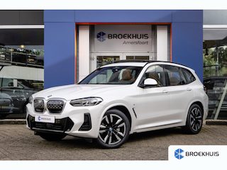 BMW iX3 Executive 80 kWh | SOH 98% | Pano | Trekhaak | Leder+memory | Camera | Cruise adaptief | Elektrisch bedienbare achterklep | Stoelverwarming | Achteruitrijcamera | Apple Carplay/Android Auto|telefoonintegratie premium | Cruise control adaptief met Stop&Go