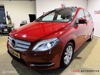 Mercedes-Benz B-klasse 180 Ambition Comfort AUT/MEMORY/STOELV/NAP