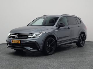 Volkswagen Tiguan 2.0 TSI 4Motion R-Line 7-Pers. | CAMERA | ADAPTIVE | STOEL- EN STUURVERW. | TREKHAAK