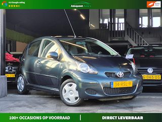 Toyota Aygo 1.0-12VAspiration Green Navigator|Airco|El.Ramen