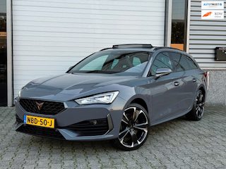 Cupra Leon 1.4 e-Hybrid VZ Pano Nano 19 Inch 245PK