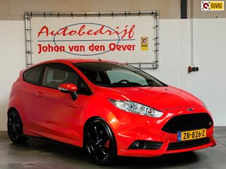 Ford Fiesta 1.6 ST2|Stoelverwarming|Recaro|Sportuitlaat|17 " LM-Velgen|