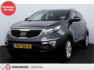 Kia Sportage 1.6 GDI X-ecutive Plus Pack/ Trekhaak/ Camera/ 17'' LMV/ Half-Leder/ Navi/ Clima/ Cruise/ Elek. pakket/ Isofix/ Bluetooth/ Armsteun/ Multi. LEDER. Stuur/ Mistl./ PDC/ Extra getint glas/ Chroom.