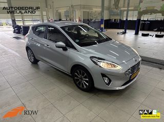 Ford Fiesta 1.0 EcoBoost Titanium NIEUWSTAAT 100PK I Clima I Navi I Carplay I 16" I Camera I Trekhaak I Led I Cruise I