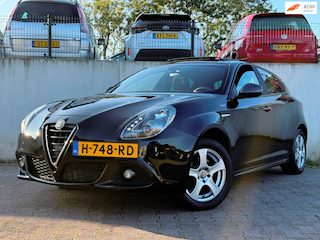 Alfa Romeo Giulietta 1.4 T Sprint/PANO/CLIMA/NAVI/PDC/67694 KM/GOED ONDERHOUDEN/