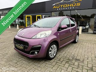 Peugeot 107 1.0 Urban Light airco navi 5drs 130100 km