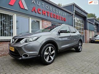 Nissan Qashqai 1.2 N-Connecta Trekhaak! Camera! Panoramadak! Mooie/Nette Auto! Airco/Clima! Cruise Control!