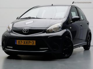 Toyota Aygo 1.0 VVT-i Aspiration 5-deurs Sport (AIRCO,LED VERLICHTING,COMFORT-STOELEN,RADIO/MP3-SPELER,NIEUWE APK,TOPCONDITIE)