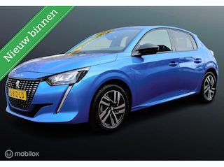 Peugeot 208 1.2 PureTech Allure Pack, 100 PK, Camera, Full led, Cruise, Apple Carplay, Clima, Donker glas, 16 inch Lmv.