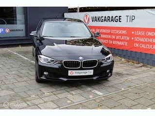 BMW 3-serie Touring 320i High Executive