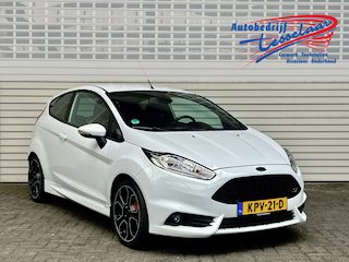 Ford Fiesta 1.6 ST200 UNIEK! Rijklaarprijs!