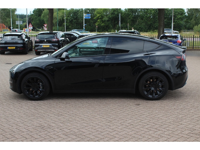 Tesla Model Y Long Range AWD 75 kWh / Autopilot / Panoramadak / Camera / Leder / 20'' / Keyless / ACC
